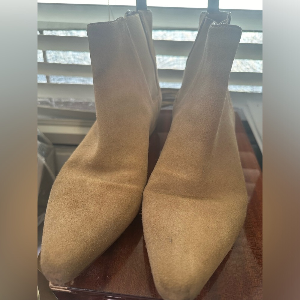 Michael kors brown suede booties size 9 us